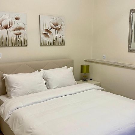 Lemnos Urban Escape Apartment Myrina Bagian luar foto