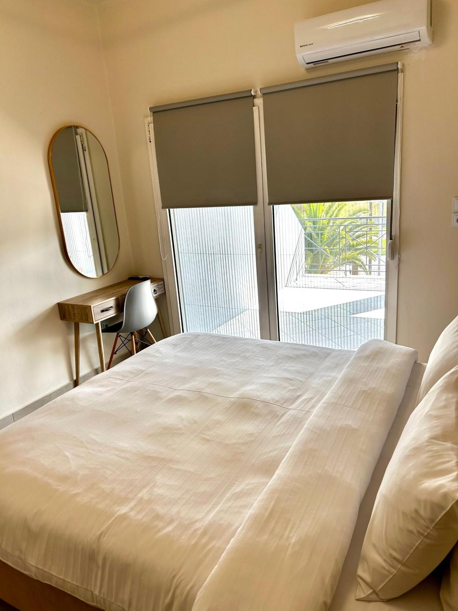 Lemnos Urban Escape Apartment Myrina Bagian luar foto