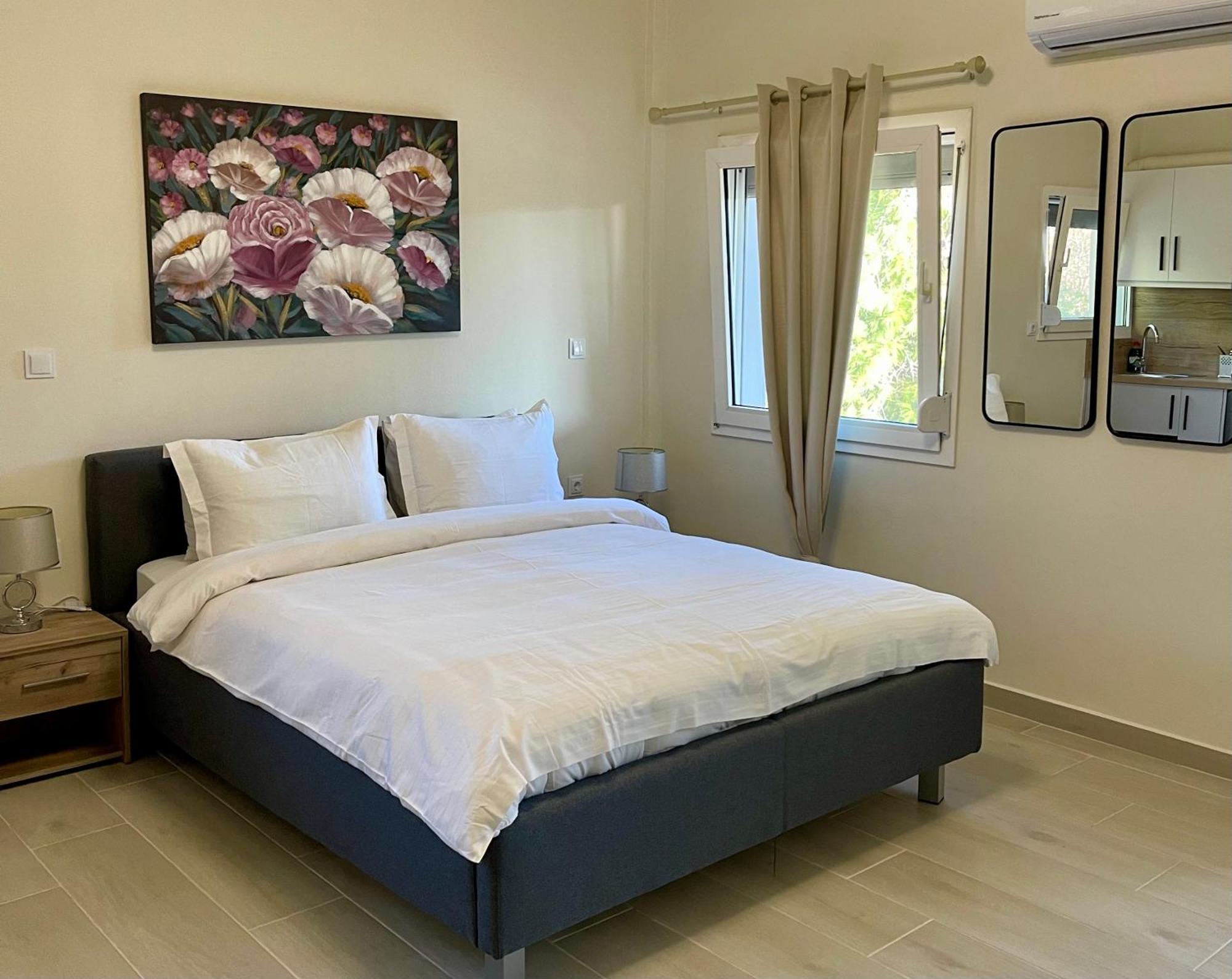 Lemnos Urban Escape Apartment Myrina Bagian luar foto