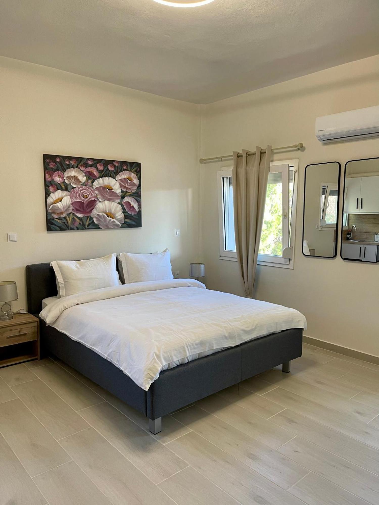 Lemnos Urban Escape Apartment Myrina Bagian luar foto